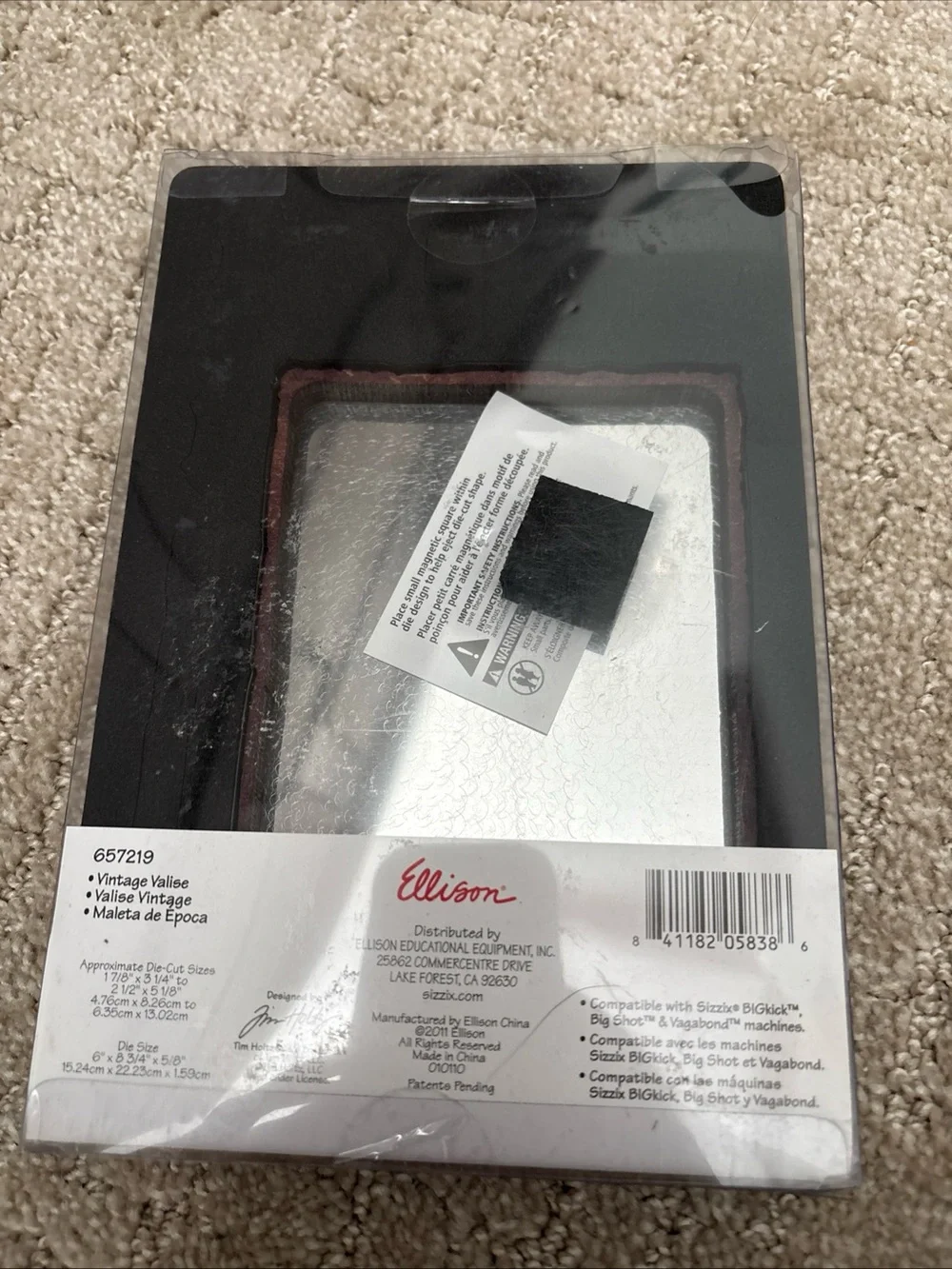 Sizzix Bigz Die by Tim Holtz Alterations ~ Vintage Valise #657219